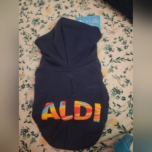 BNWT Aldi pet sweater
